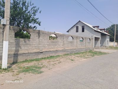Участка сотилади