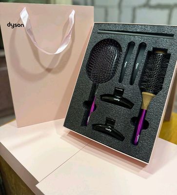 Dyson 7in1 Toʻplami Sovgʻa uchun ajoyib tanlov