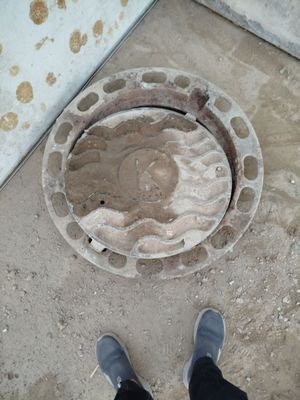Kanalizatsiya qopqogi cccr baqvati