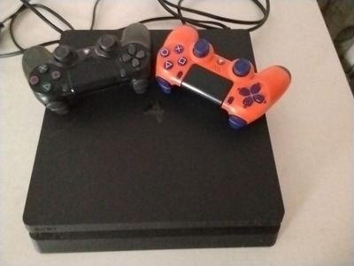 Playstation 4 Slim 1tb