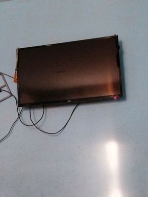 televizor Shivaki 43