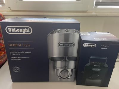 Кофе машина Delonghi