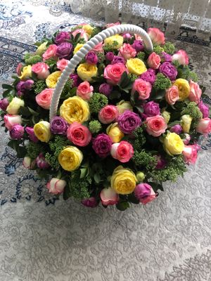 Tugulgan kun uchun chiroyli gullar