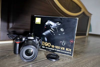 Фотоаппарат Nikon D90 свой, документы коробка