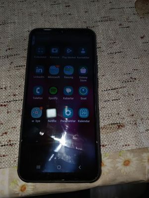 Samsung A03 xolati yaxshi