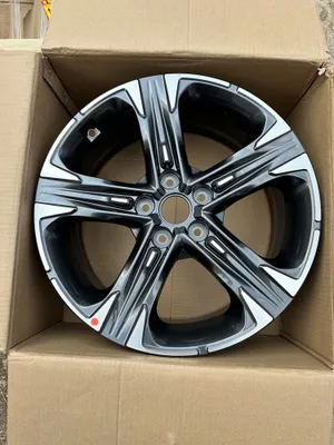 kia k5 gt line diska sotiladi