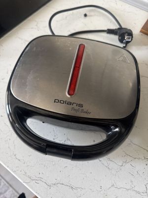 Вафельница Polaris 3 v 1 grill/vafli/ toster