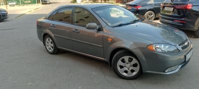 2015 Toza Jentra sotiladi 106000km yurgan.