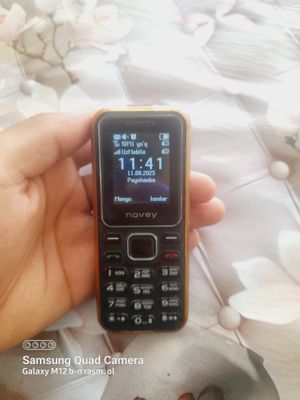 TELEFON NOVEY