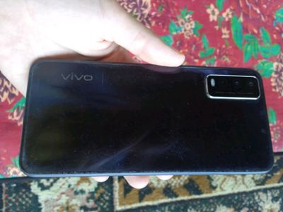 vivo Y20