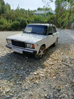Jiguli 07 yaxshi xolatda