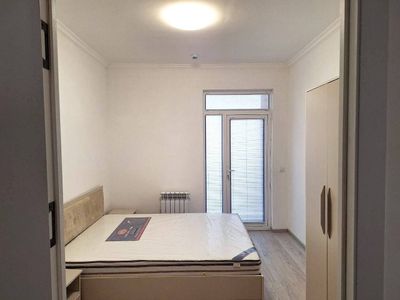 Bezmakler Farhod bozori yaqinida 2 honali kvartira ijaraga beriladi