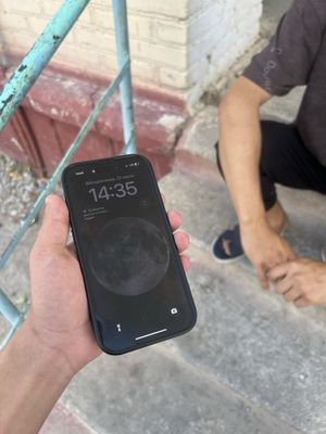 iphone 14 pro с горонтиями