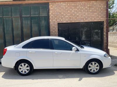 Chevrolet Lacceti Jentra
