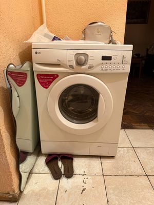 Продам Стиральную машину Lg