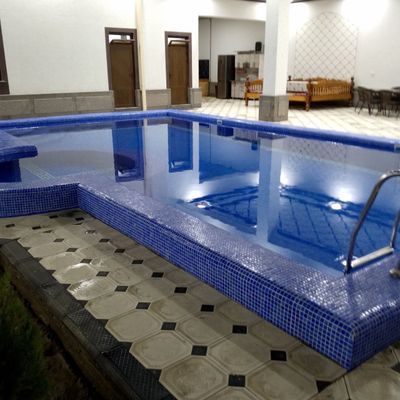 Samarqand Dacha baseyn oilaviy