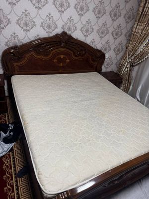 Спальный мебель сотилади срочно!