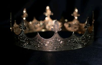 Мужская корона в золотом и серебряном цвете