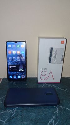Redmi 8A (4/64GB, 5000mAh) yaxshi holatda, yetkazib berish bepul!