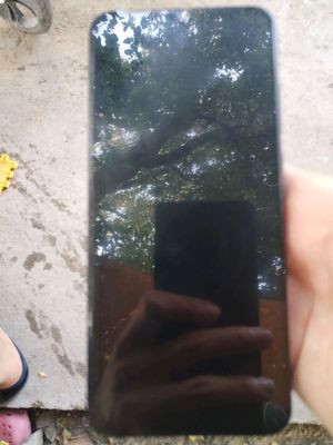 samsung A04e sotiladi