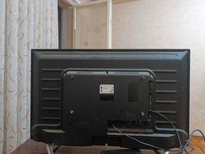 продам телевизор Artel