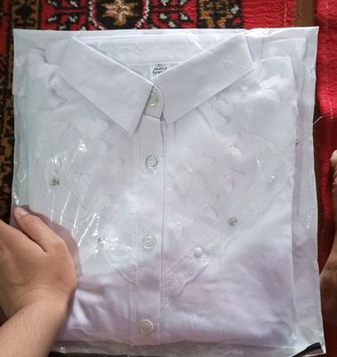 Oq koylak qizlar uchun maktabga