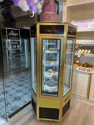 срочно продаётся витринный холодильник