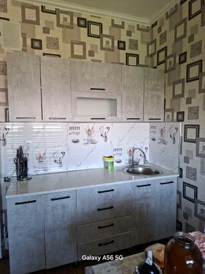 oshxona mebeli sotiladi