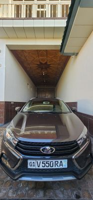 Lada Vesta Cross
