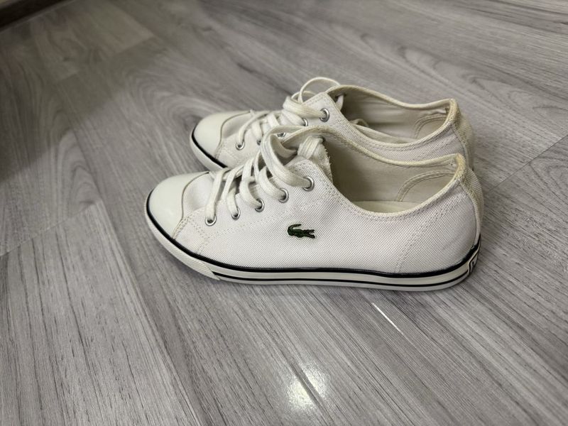 Оригинал Lacoste обувь unisex 39 размер Оригинал Lacoste обувь unisex 39 размер