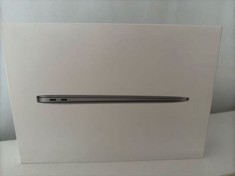 Macbook air 2019/i5/8/128/full box