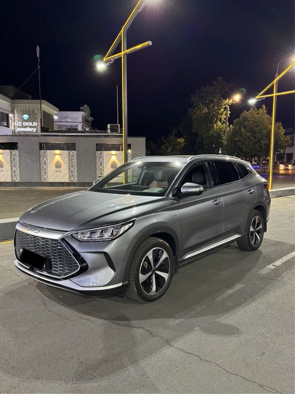 BYD song plus gibrid sotiladi BYD song plus gibrid sotiladi