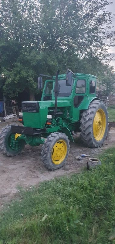 T40 traktor sotiladi chizili ham bor T40 traktor sotiladi chizili ham bor