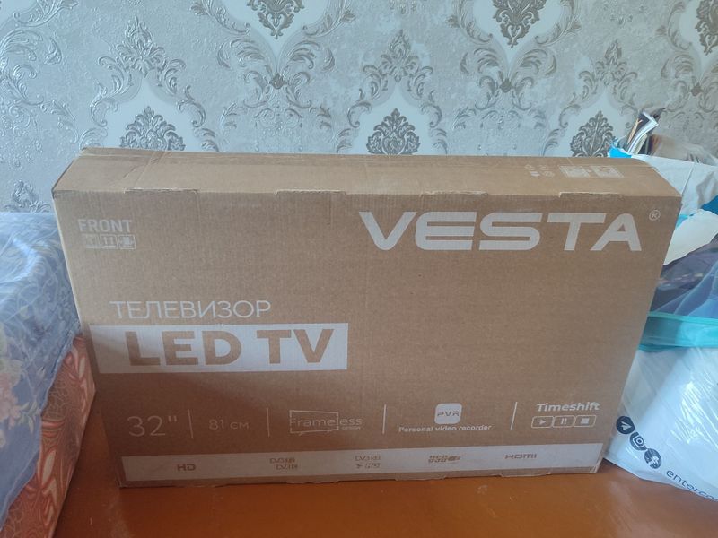 VESTA 32tali Televizor sotiladi yangi ishlatilmagan aybi yoʻ