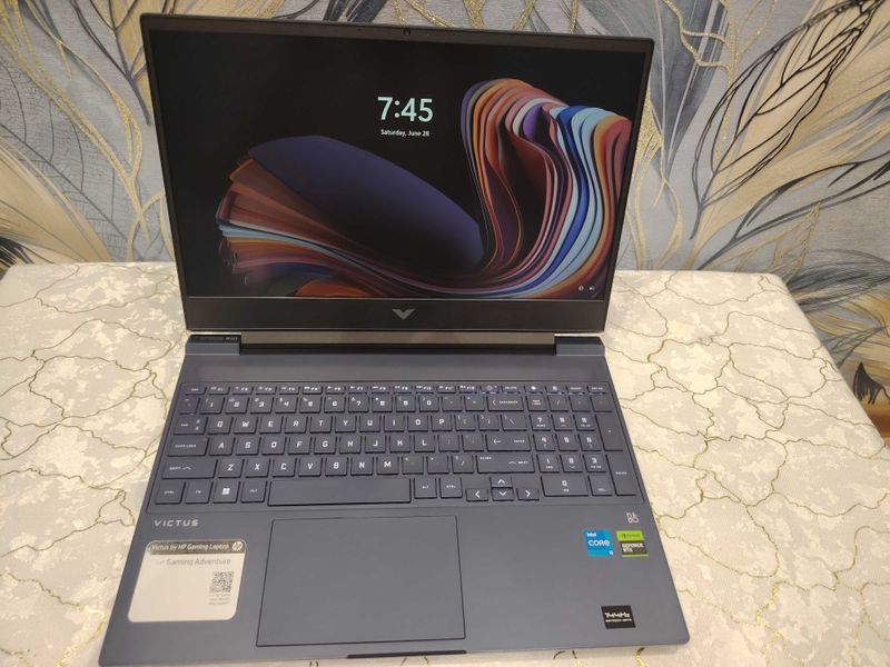 HP Victus 15 i5-13420H 16 GB 512GB RTX 3050 HP Victus 15 i5-13420H 16 GB 512GB RTX 3050