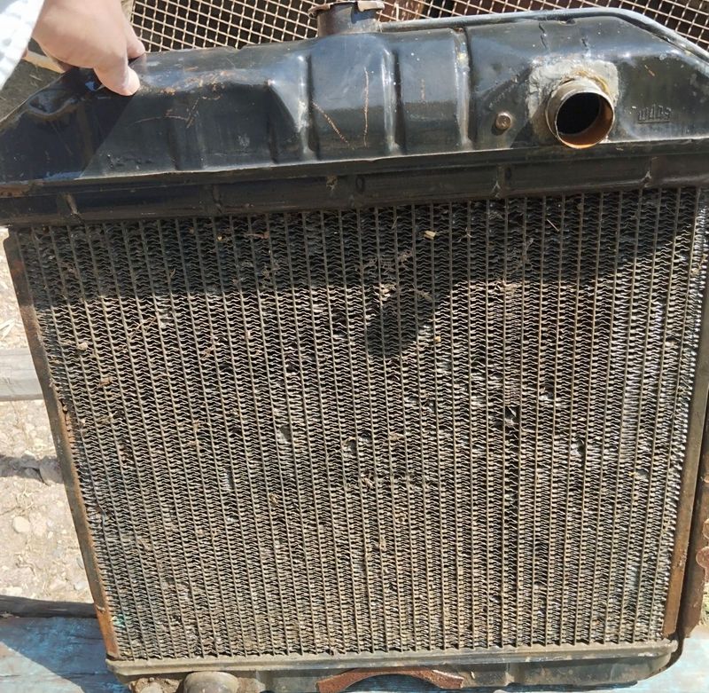 Radiator gaz 52 holati yaxshi Radiator gaz 52 holati yaxshi