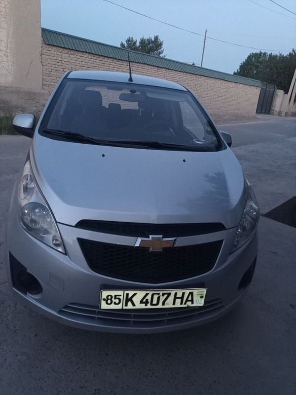 Mashina zoʻr minishga tayyor narxi 5000$