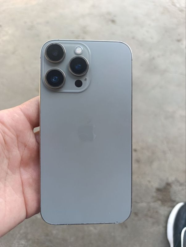 Iphone Xr 15 Qorpusda Radmi 13 Pro 512 Gb Iphone Xr 15 Qorpusda Radmi 13 Pro 512 Gb