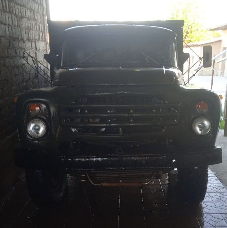 Zil sotiladi oladiganlar tel qilsin Samarqand viloyati past dargomda Zil sotiladi oladiganlar tel qilsin Samarqand viloyati past dargomda