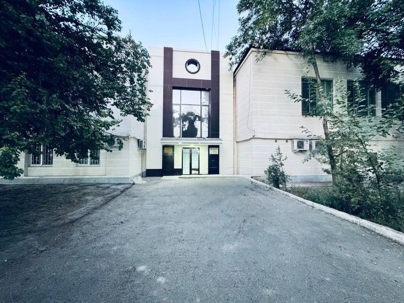 Продается нежилое помещение 776 кв/м. Мирзо Улугбекский район. Продается нежилое помещение 776 кв/м. Мирзо Улугбекский район.