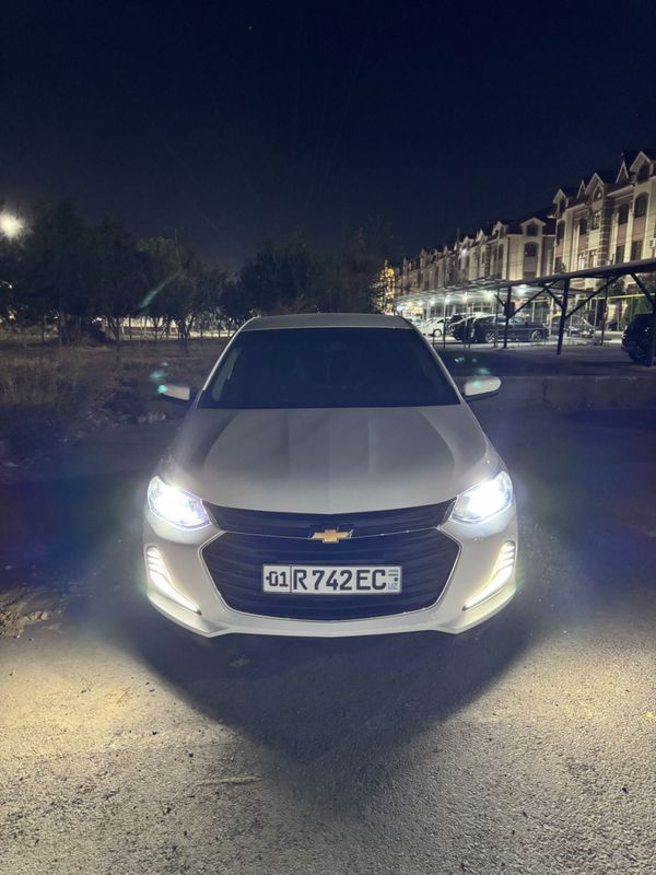 Chevrolet Onix LTZ turbo Chevrolet Onix LTZ turbo