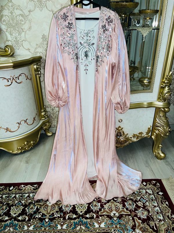 Abaya sotiladi dubai