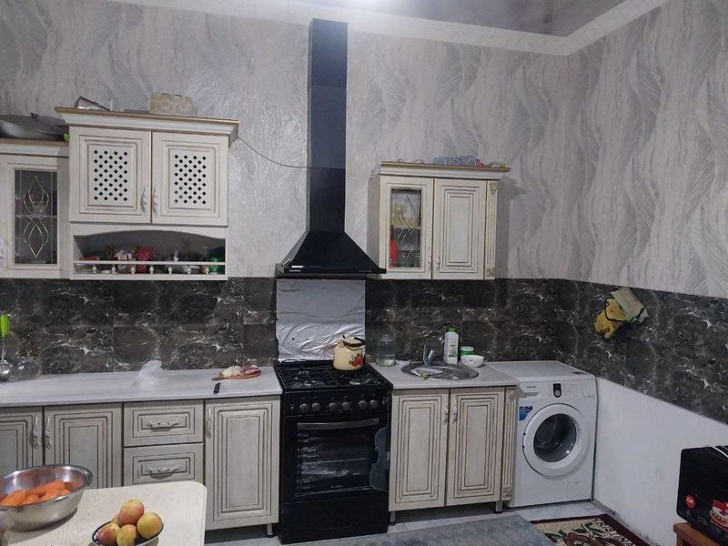 Продается Коттедж 2х этажный и с подвалом в Сергели. Продается Коттедж 2х этажный и с подвалом в Сергели.