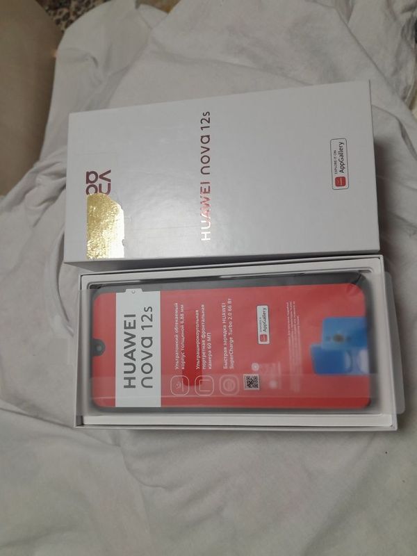 Huawei nova 12s yengi ochilgan boldi Huawei nova 12s yengi ochilgan boldi