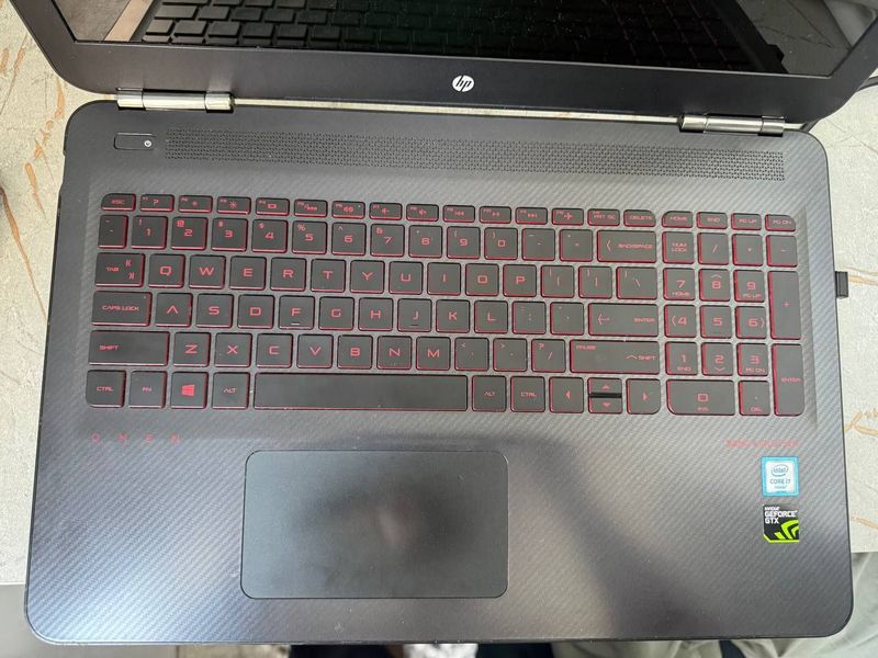 Hp omen hq 6700 sotiladi Hp omen hq 6700 sotiladi