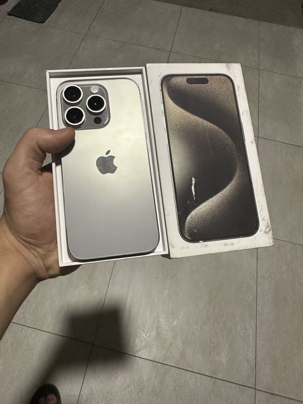 Iphone 15 pro 128gb full Iphone 15 pro 128gb full
