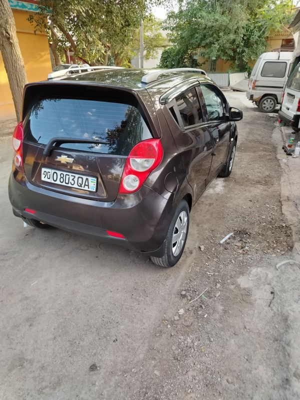 Checrolet Spark choco