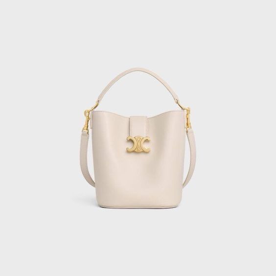 Сумка Celine люкс в идеальном состоянии Сумка Celine люкс в идеальном состоянии