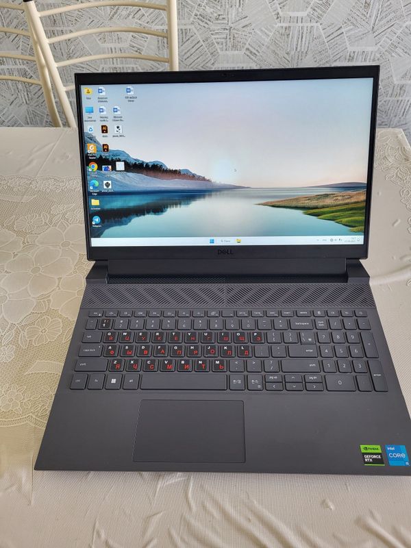 Dell Noutbuk American