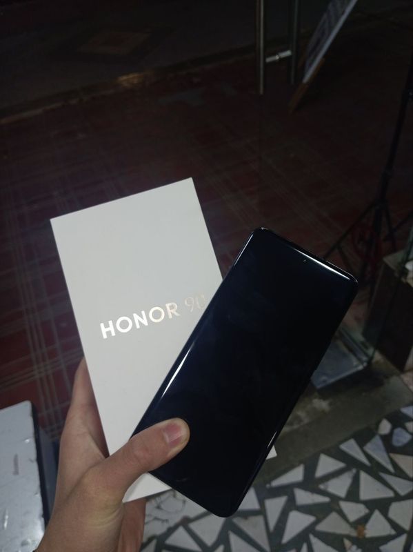 Honor 90 5g 8/256 Ideal